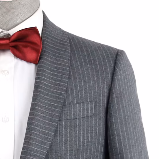 Bespoke Clothing Men′ S Classic Striped Suit for Business Banquet Office Wear